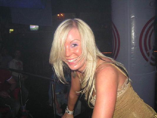 gogo girls boys dance_0000015.jpg